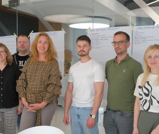 We are building a strong team!